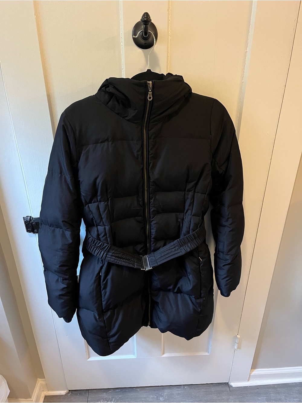 A Pea in the Pod Black Belted Goose Down Maternity Winter Puffer Jacket M